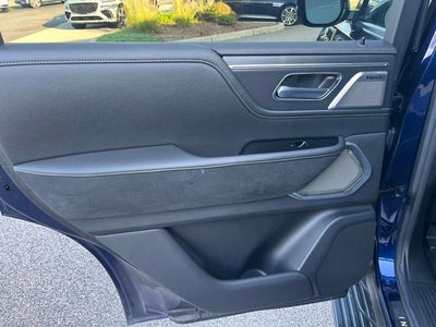 2025 INFINITI QX80 SENSORY