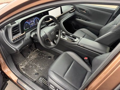 2025 Toyota Crown Signia Limited Advanced Technology Package