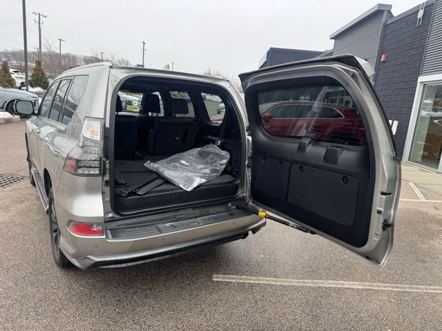 2023 Lexus GX 460 Premium Plus Sport Design