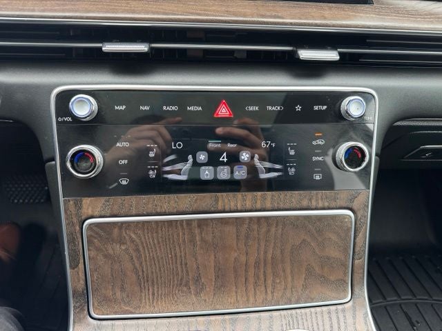 2025 Genesis GV80 2.5T Prestige