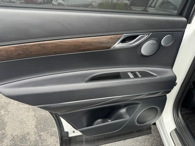 2025 Genesis GV80 2.5T Prestige