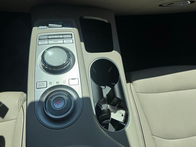 2023 Genesis GV70 2.5T Advanced