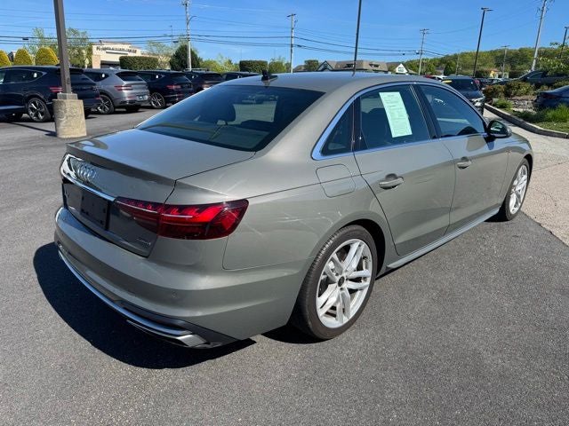 2023 Audi A4 45 S line Premium Plus quattro