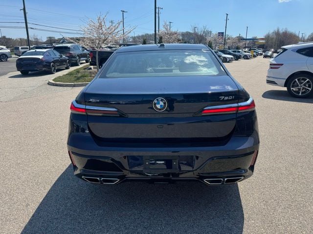2023 BMW 7 Series 760i xDrive