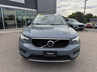 2020 Volvo XC40 Momentum