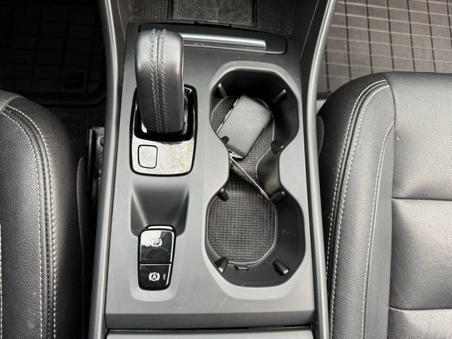 2020 Volvo XC40 Momentum