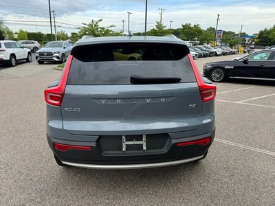 2020 Volvo XC40 Momentum