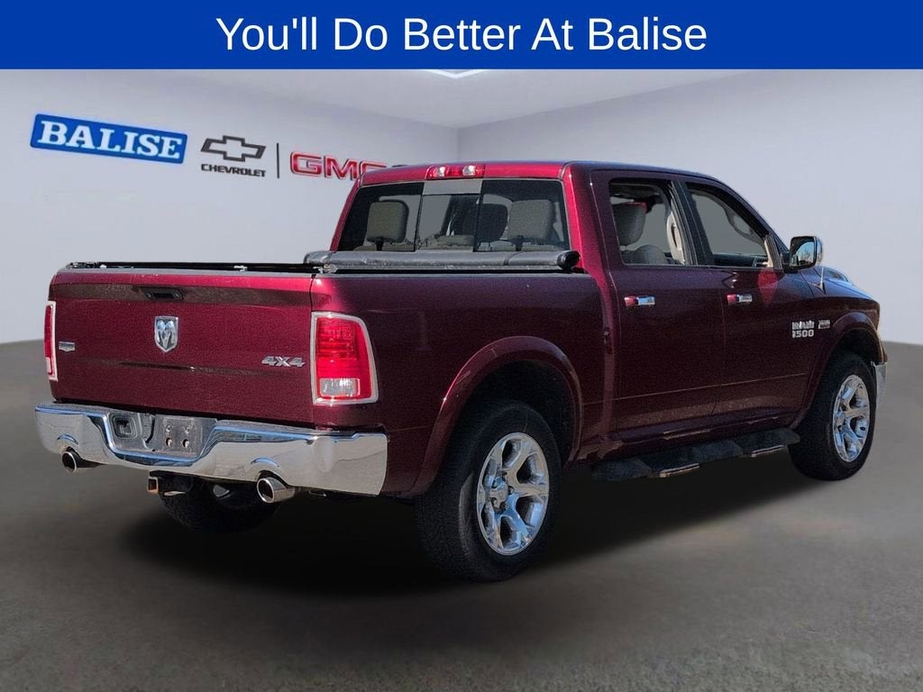 2017 RAM 1500 Laramie Crew Cab 4x4 5'7" Box