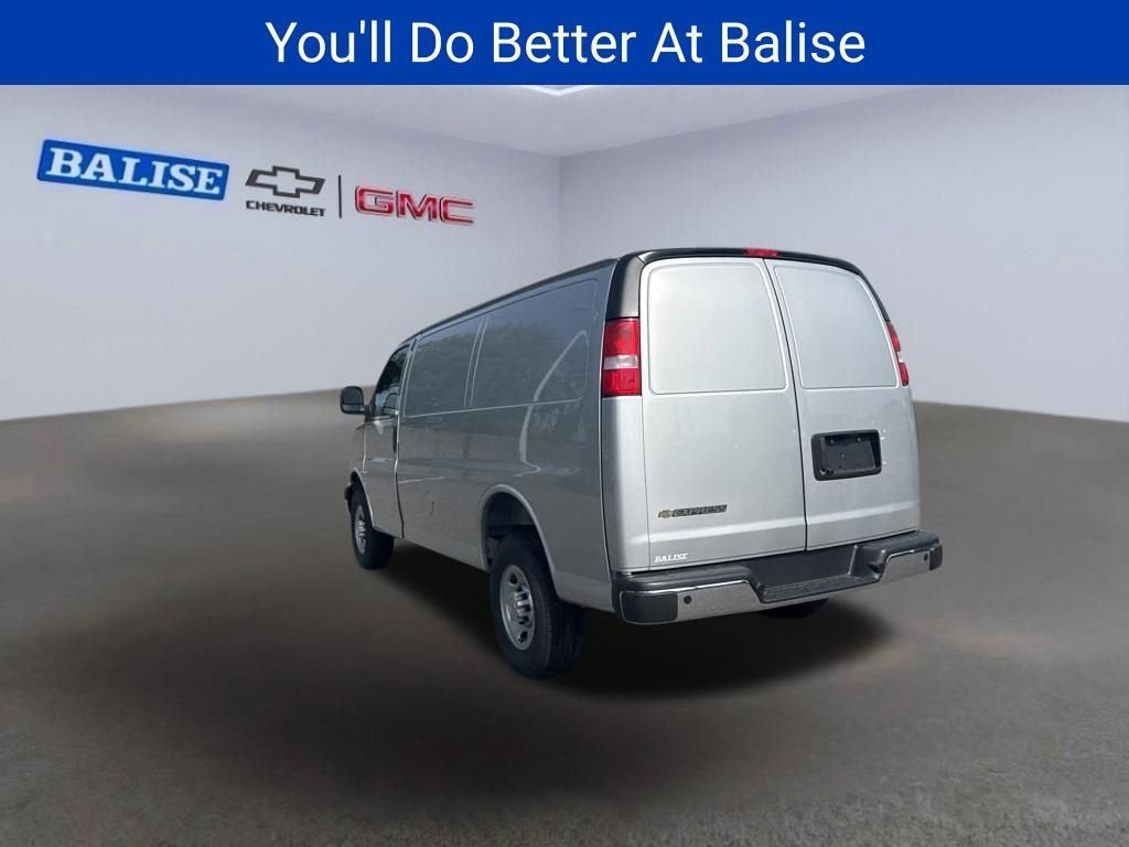 2026 Chevrolet Express Cargo WT