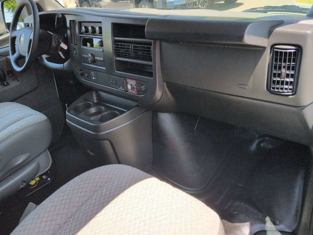 2026 Chevrolet Express Cargo WT
