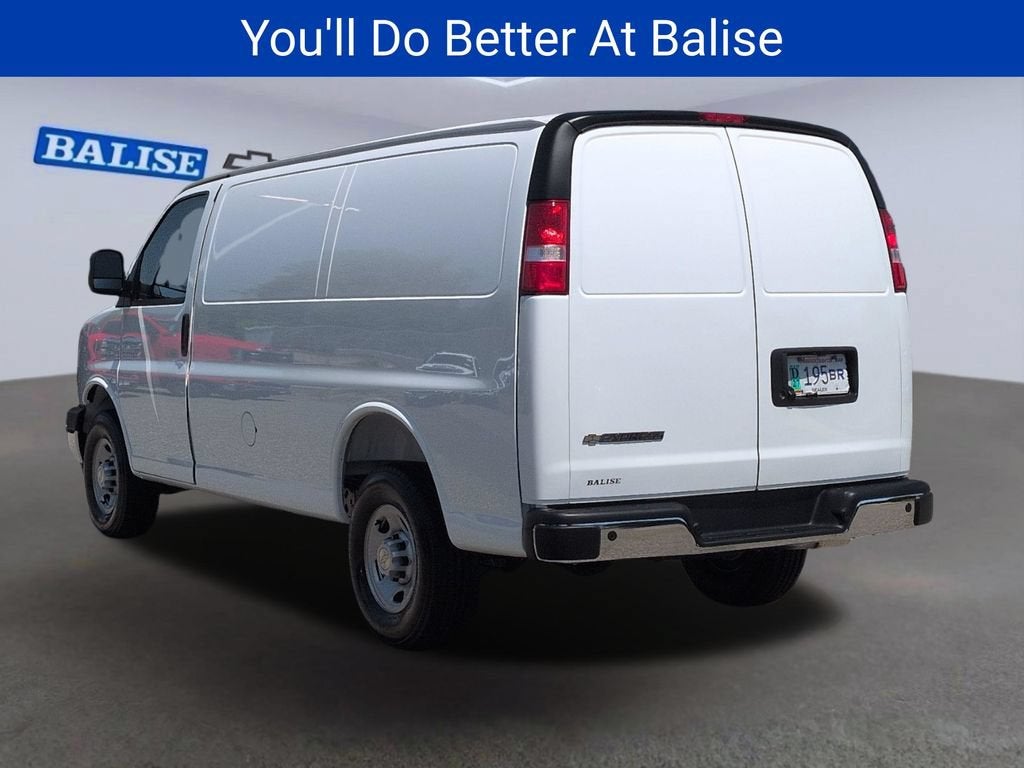 2026 Chevrolet Express Cargo WT