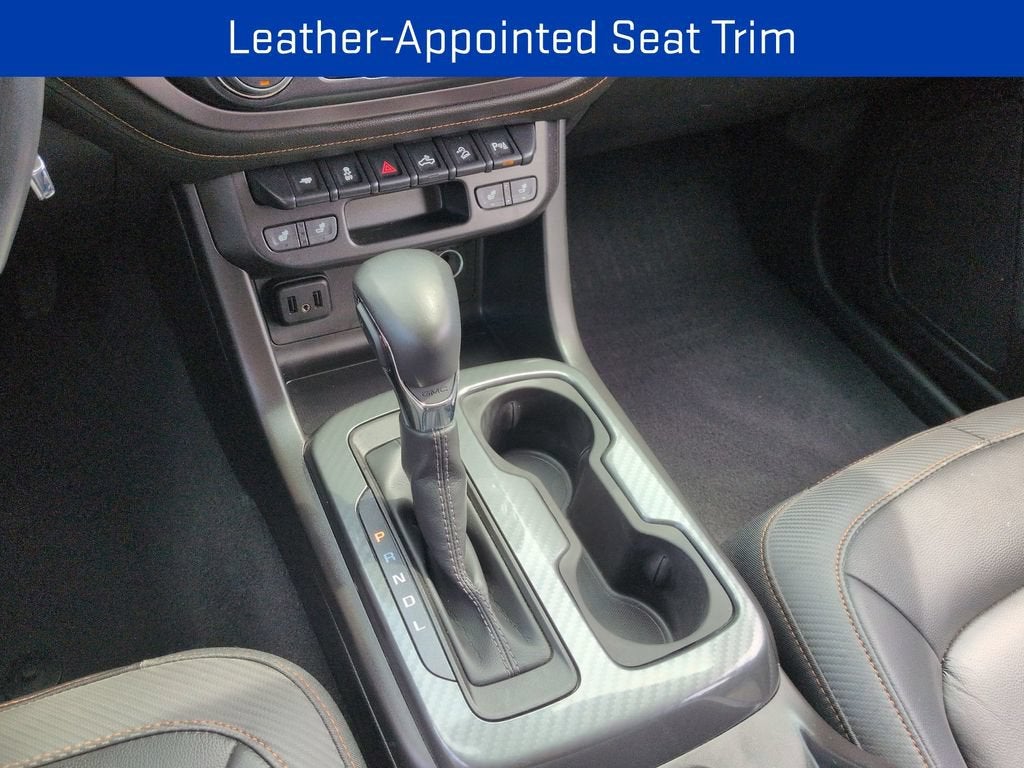 2022 GMC Canyon 4WD AT4 w/Leather