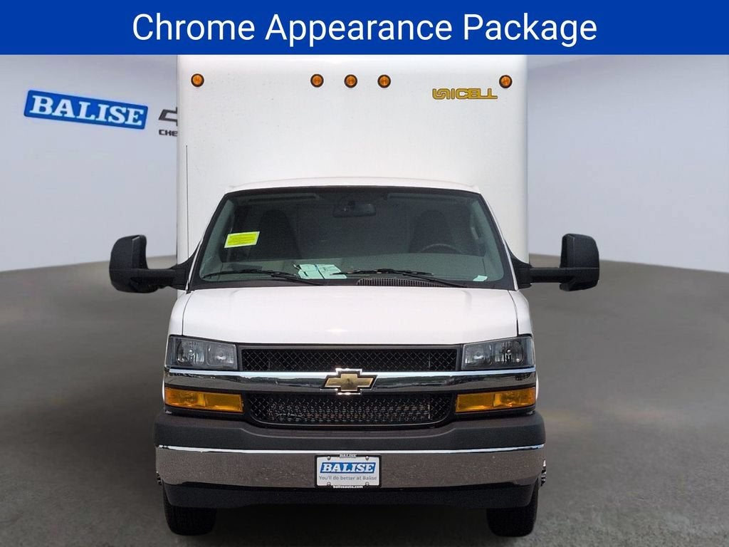 2026 Chevrolet Express Cutaway 3500 1WT