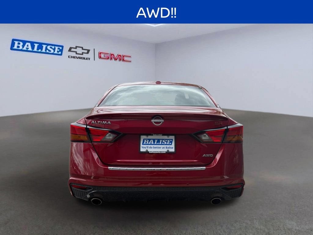 2023 Nissan Altima SR Intelligent AWD