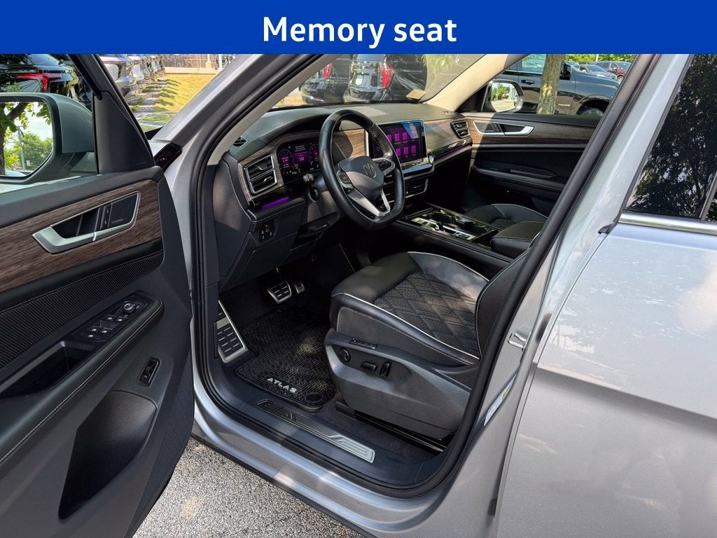 2024 Volkswagen Atlas 2.0T SEL Premium R-Line
