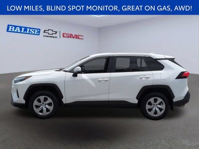 2024 Toyota RAV4 LE