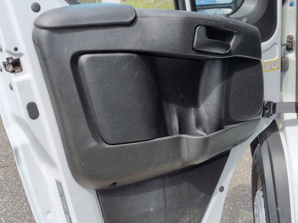 2025 RAM ProMaster Cargo Van Tradesman