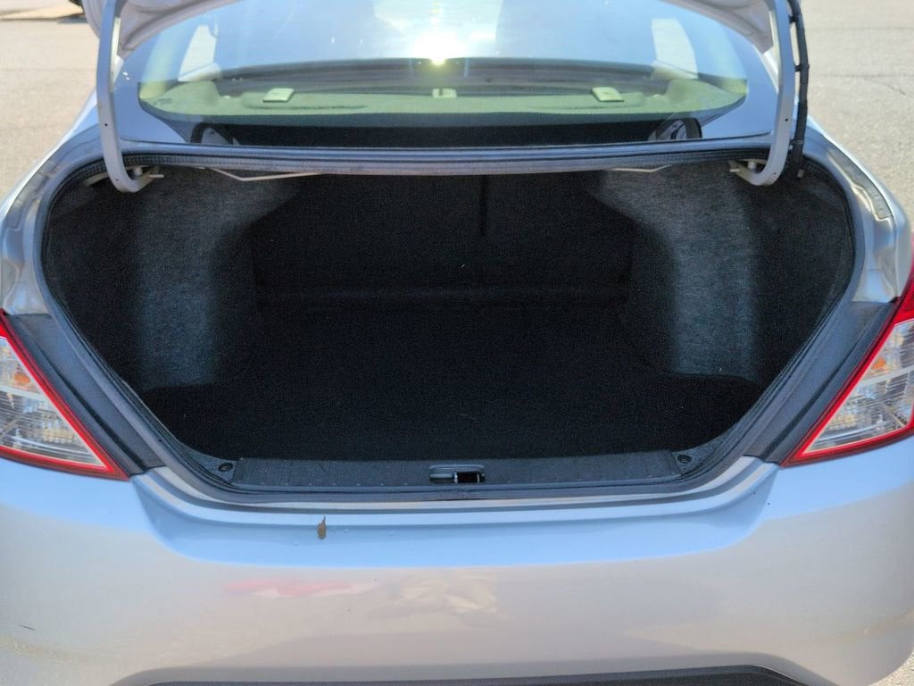 2018 Nissan Versa 1.6 SV