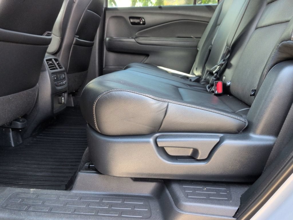 2023 Honda Passport AWD Elite