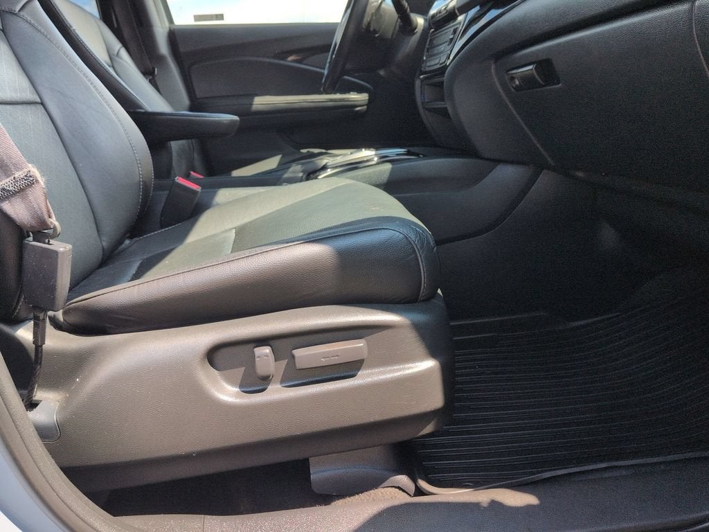 2023 Honda Passport AWD Elite
