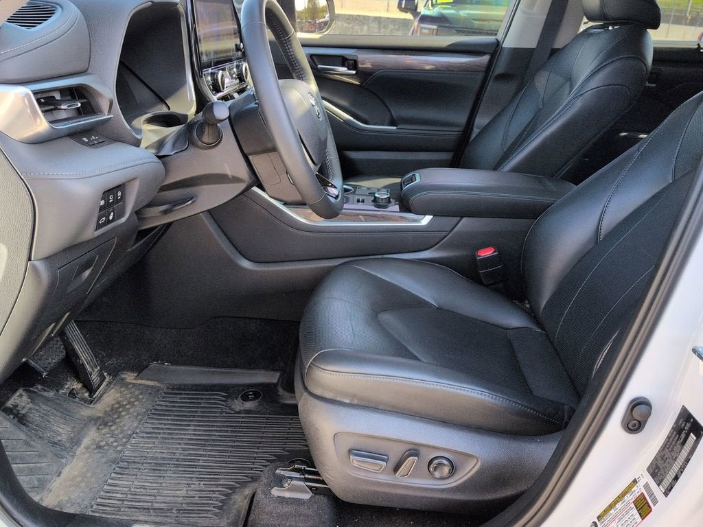 2024 Toyota Highlander Limited