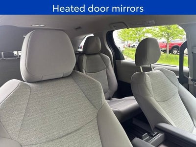 2023 Toyota Sienna LE