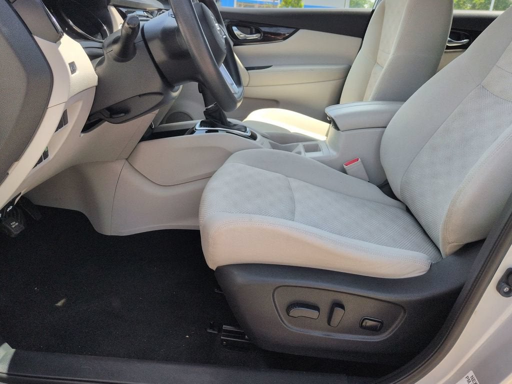 2019 Nissan Rogue Sport SV