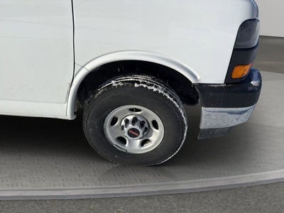 2025 GMC Savana Cutaway 3500 1WT