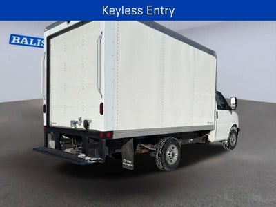 2025 GMC Savana Cutaway 3500 1WT