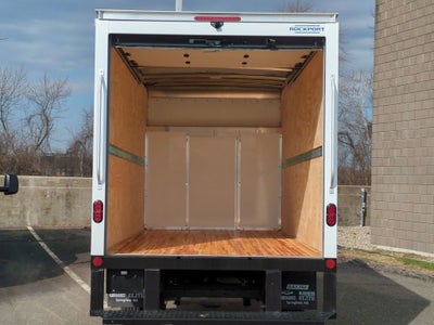 2025 GMC Savana Cutaway 3500 1WT