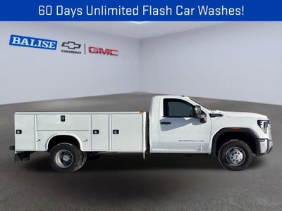 2025 GMC Sierra 3500 HD Chassis Cab Pro