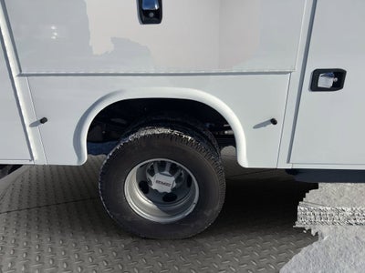 2025 GMC Sierra 3500 HD Chassis Cab Pro