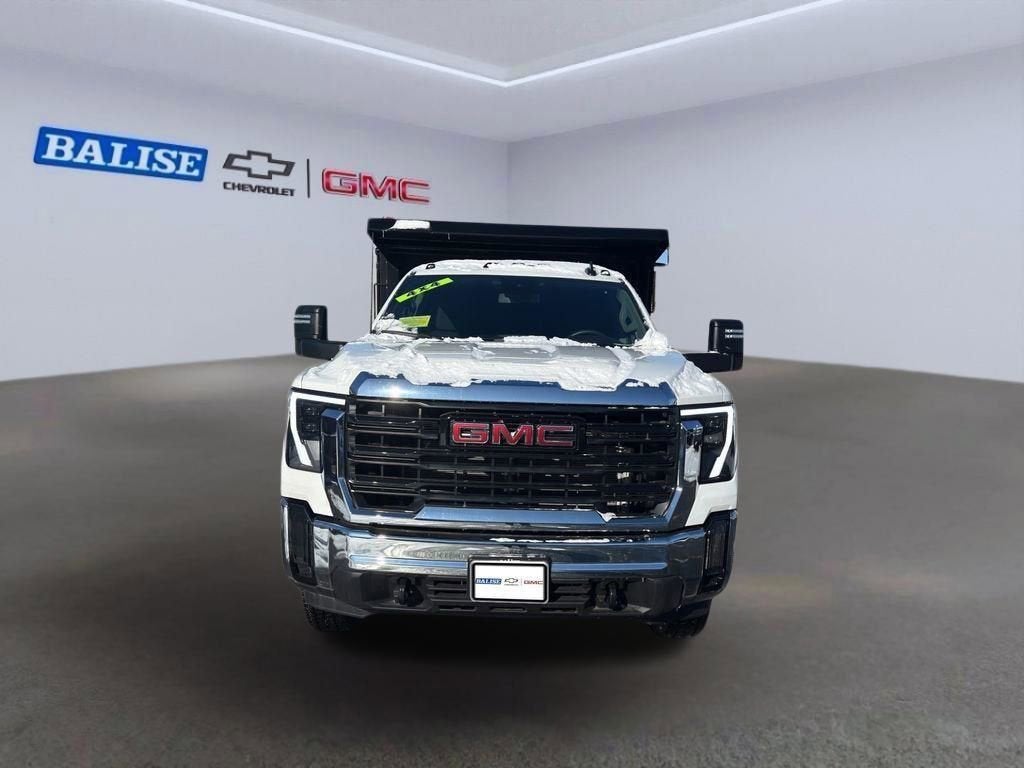 2025 GMC Sierra 3500 HD Chassis Cab Pro