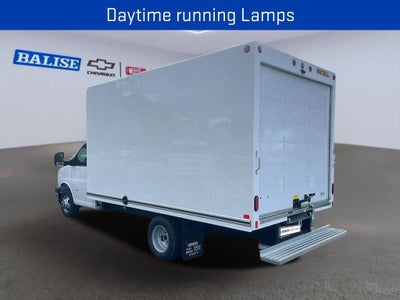 2025 GMC Savana Cutaway 3500 1WT