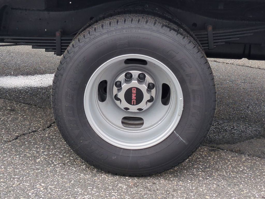 2025 GMC Savana Cutaway 4500 2WT