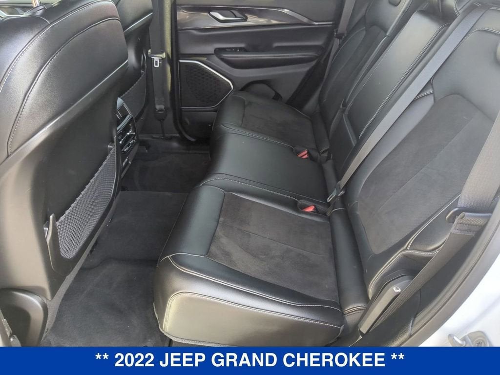 2022 Jeep Grand Cherokee Altitude 4x4