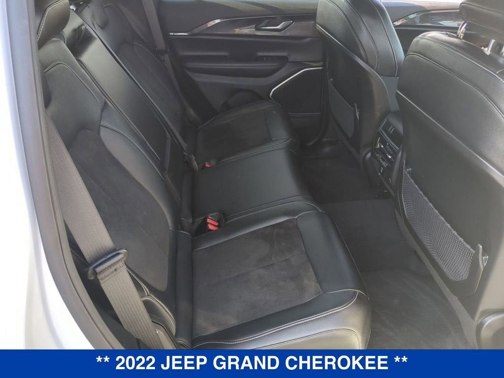 2022 Jeep Grand Cherokee Altitude 4x4