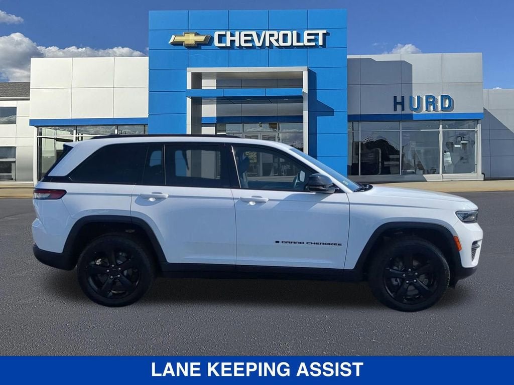 2022 Jeep Grand Cherokee Altitude 4x4