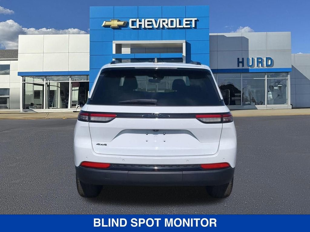 2022 Jeep Grand Cherokee Altitude 4x4
