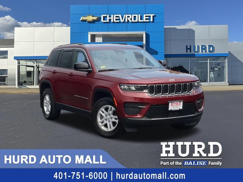 2023 Jeep Grand Cherokee Laredo 4x4