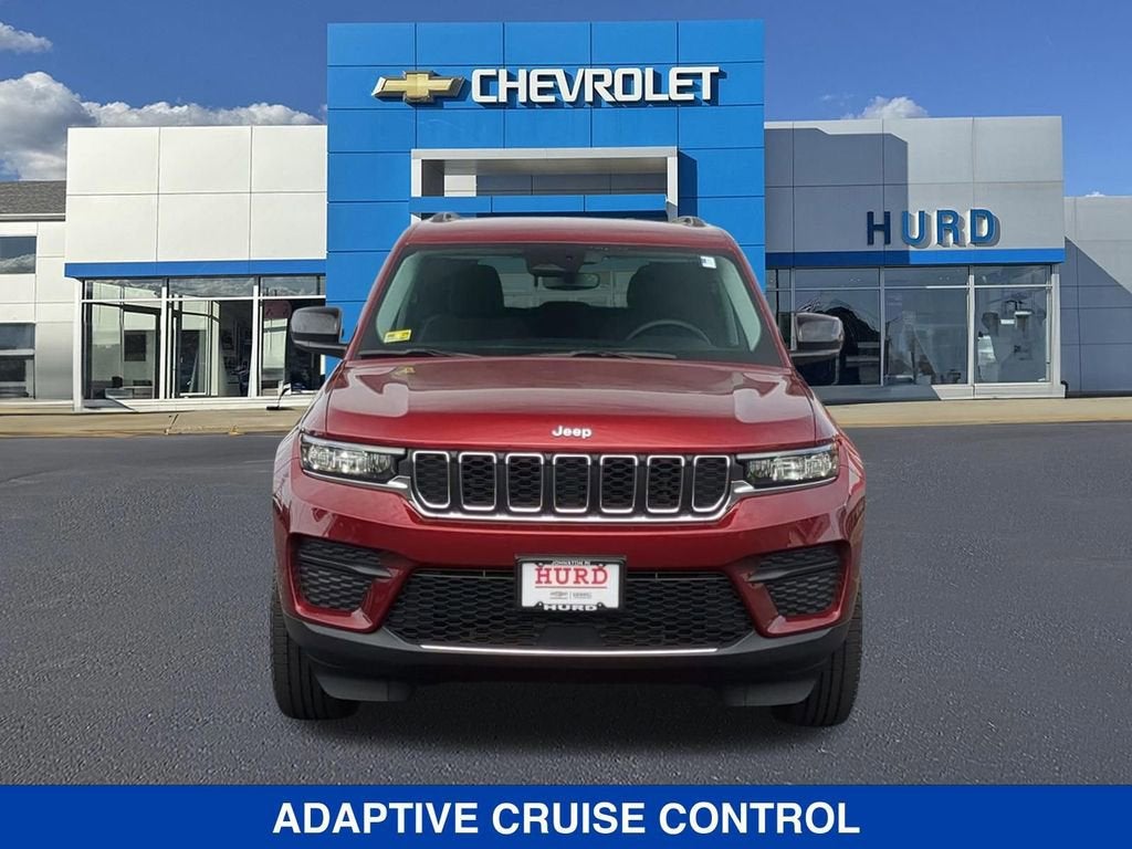 2023 Jeep Grand Cherokee Laredo 4x4