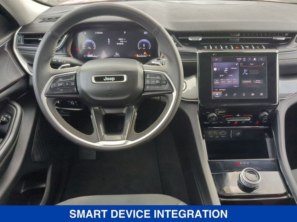 2023 Jeep Grand Cherokee Laredo 4x4