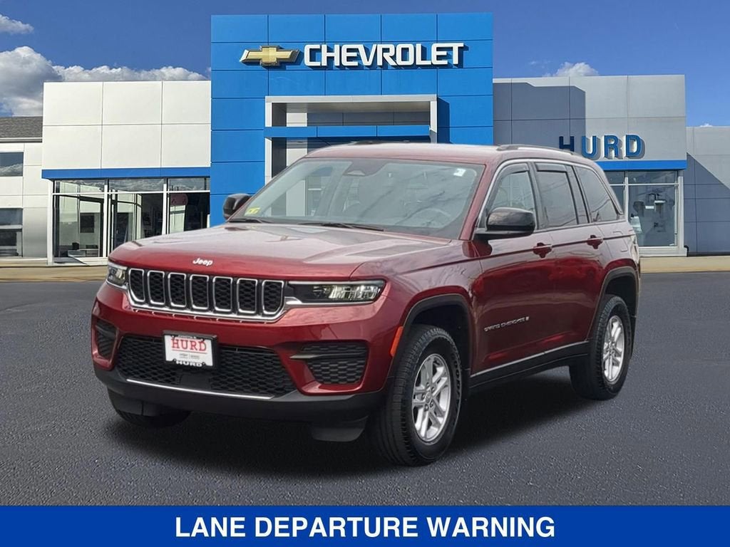 2023 Jeep Grand Cherokee Laredo 4x4