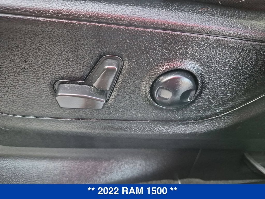 2022 RAM 1500 Big Horn Quad Cab 4x4 6'4" Box