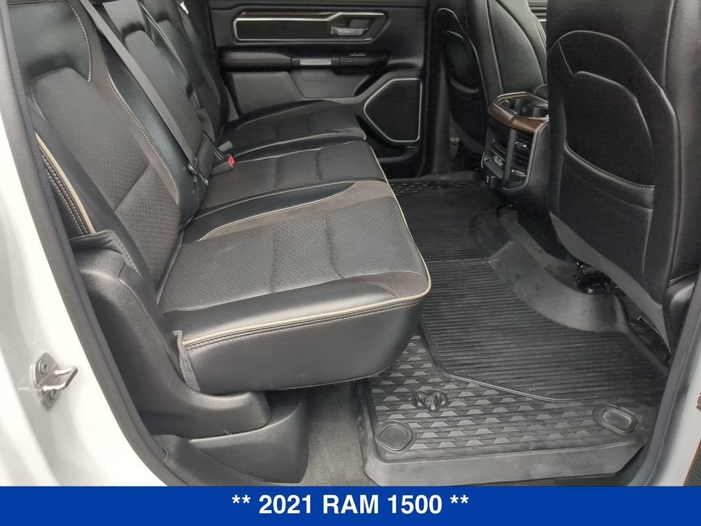 2021 RAM 1500 Laramie Crew Cab 4x4 5'7" Box