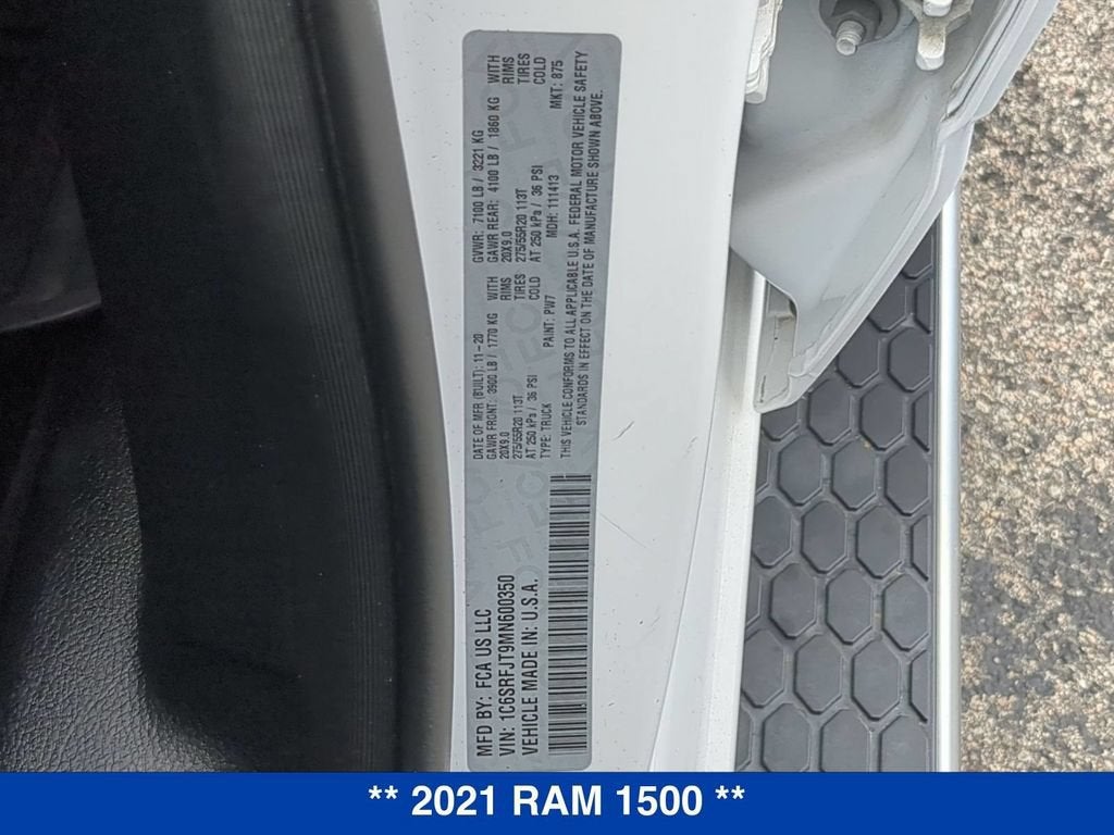 2021 RAM 1500 Laramie Crew Cab 4x4 5'7" Box