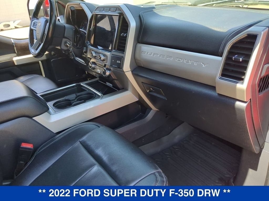 2022 Ford F-350 LARIAT