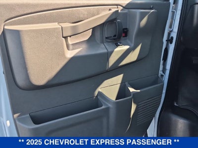 2025 Chevrolet Express Passenger 1LT