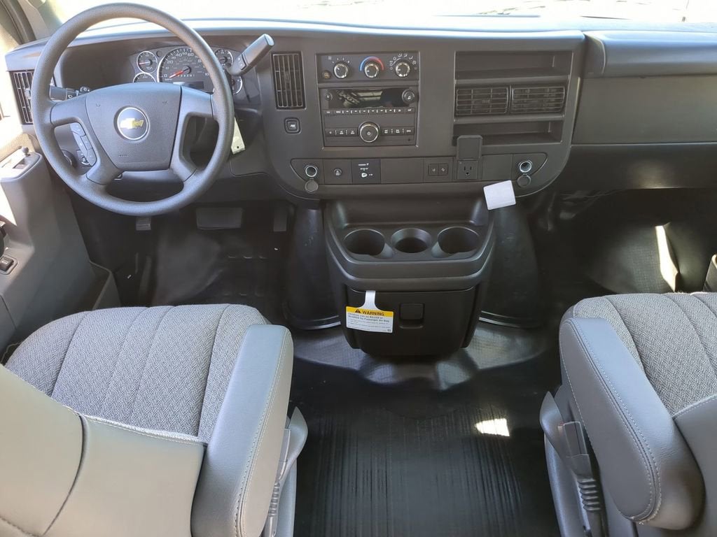 2026 Chevrolet Express Cargo WT