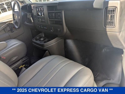 2025 Chevrolet Express Cargo WT